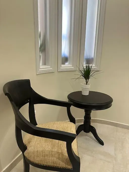 Eclectic Apartment Near Downtown Iráclio